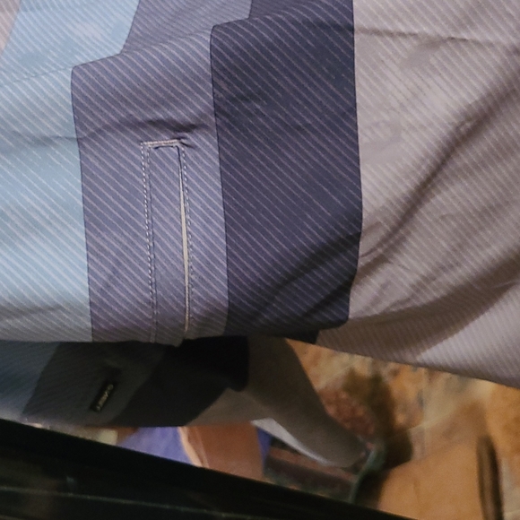 O'Neill swim trunks - Picture 3 of 4